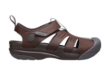 2 Crocs Men's Fisherman Shoes