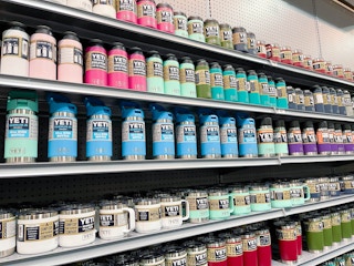 yeti tumbler on shelves