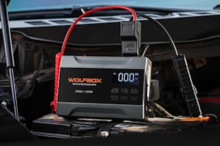 amazon B0FNWHS4DQ jump starter