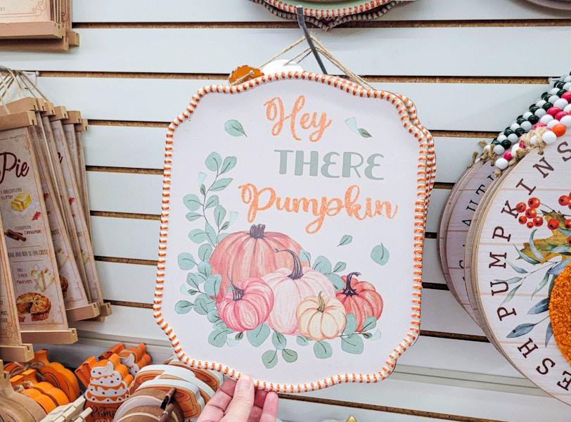 dollar tree hey there pumpkin sign