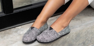 toms womens shoes stock image 2020 1591556091 1591556091