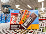 hersheys candy bars on store rack