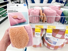 Room Essentials Cozy Bundle Set