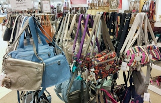 Macys Kipling 030417B