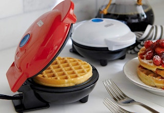qvc-dash-mini-waffle-makers-2023-6