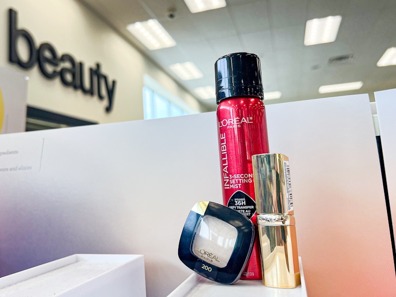 cvs-loreal-cosmetics-eyeshadow-lipstick-setting-spray-5