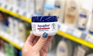 walgreens-aquaphor-02-cs