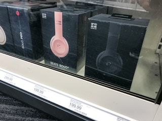 beats solo3 wireless headphones at target