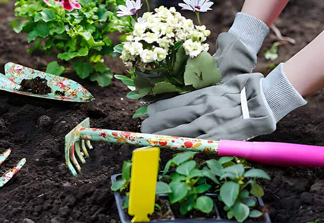 Mother's Day Gift Idea: Garden Tools Set, Just $17.99 Shipped at Rack to Door card image