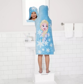 kohls The Big One Disney's Frozen Elsa Bath Wrap lifestyle image 2021