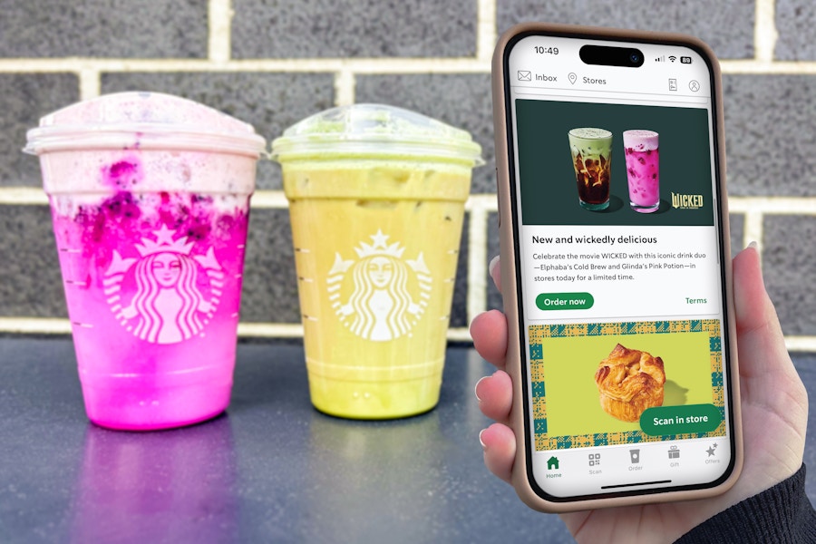 starbucks-wicked-drinks-elphabas-green-elixir-glindas-pink-potion-phone-app-kcl