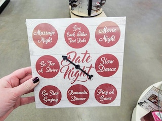 date night spin board