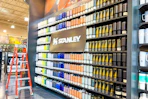dicks-sporting-goods-retail-stanley-tumbler-area-1