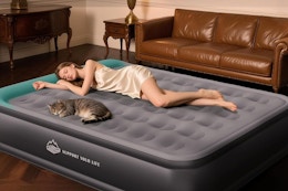 Queen Size Air Mattress