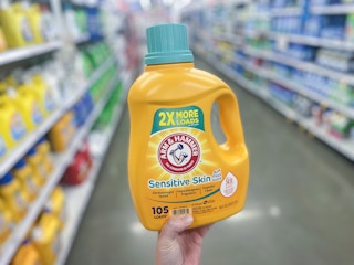 meijer hand holdingmeijer arm hammer laundry detergent