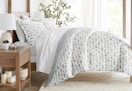 linens and hutch comforter sets