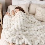Bedsure Throw Blanket