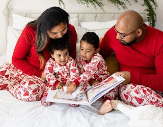 amazon burts bees family cotton jammies 2022 1669305192 1669305192
