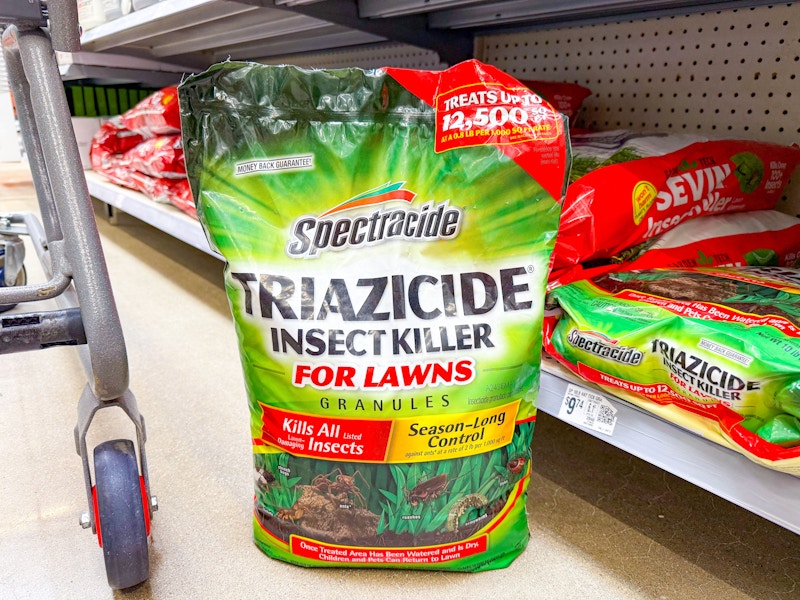walmart-Spectracide-Triazicide-lawn-care-kcl-1