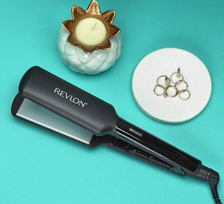 Revlon Fast Results Ceramic Flat Iron