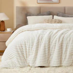 BEDELITE Fleece Comforter Set