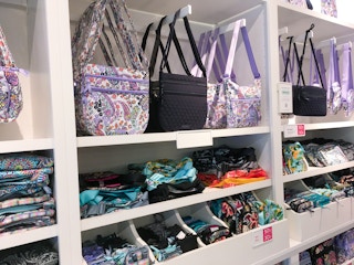 vera-bradley-outlet-clearance-sale-2022-1