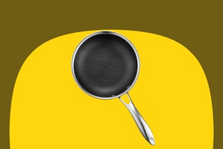 hexclad frying pan