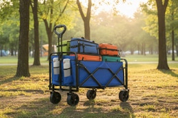 a wagon that is outside