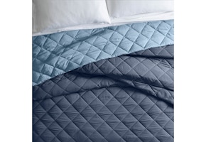 Better Homes & Gardens Comforter