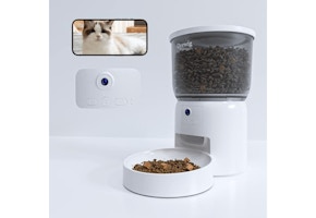 Automatic Cat Feeder With Camera