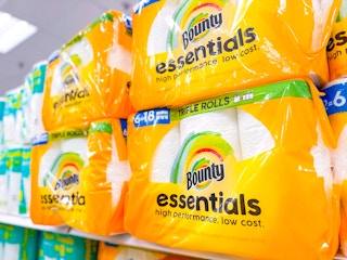 bounty paper towels sitting on a target shelf