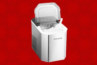 Lowe's Frigidaire bullet ice maker