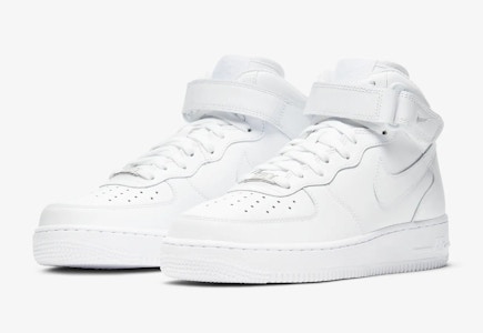 Nike Adult Air Force 1 Sneakers