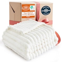 Bedsure Throw Blanket