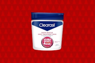 clearasil rapid rescue pads on a christmas background
