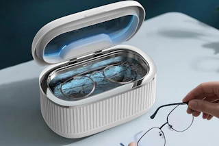 ultrasonic retainer cleaner cleaning glasses
