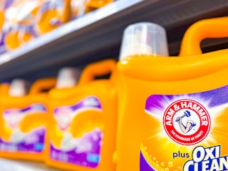 arm and hammer detergent on walmart shelf