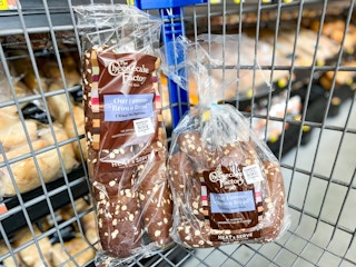 walmart the cheesecake factory brown bread 4 1692286468 1692286468