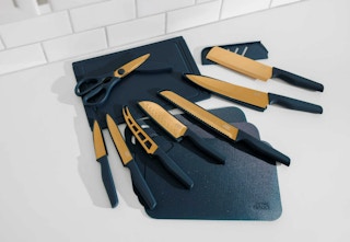 beige Thyme and Table knife set