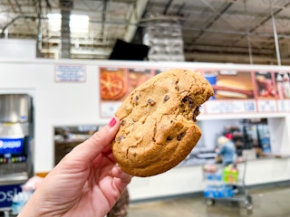 costco-chocolate-chip-cookie-kcl-4