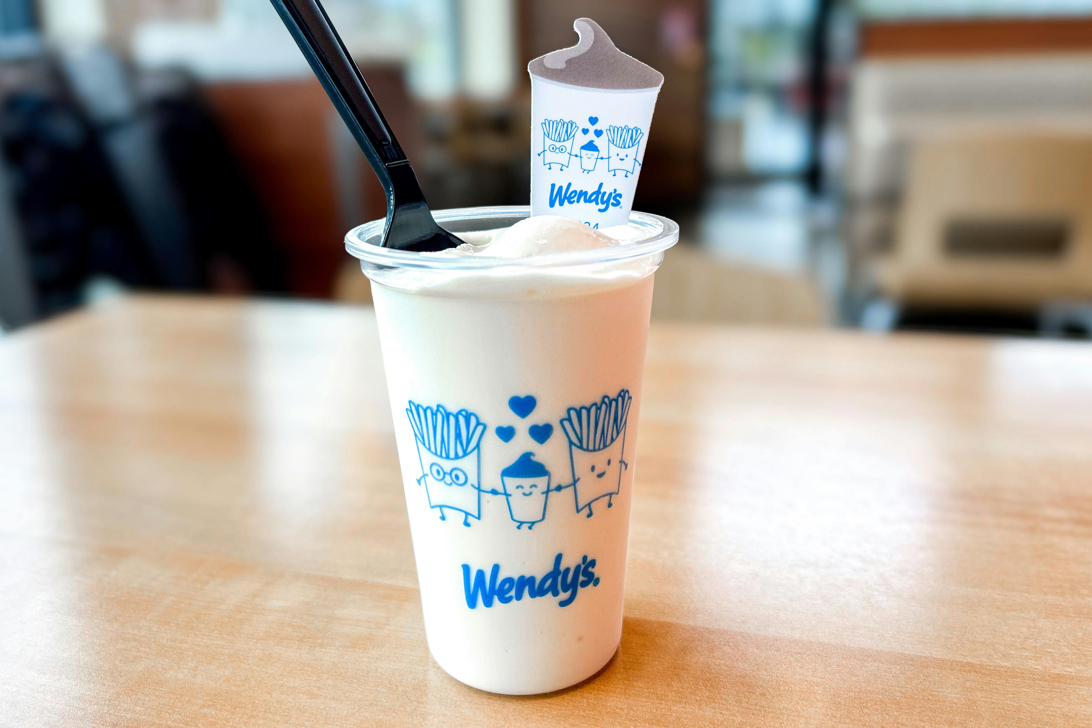 Wendy's frosty hot sale keychain 2018