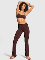 PINK Women's Relay Flare Leggings