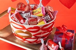 Hershey's Reese's Krackel Kiss Goodbar Valentine Amazon B0D322VNV5