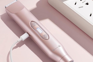 a bikini trimmer charging