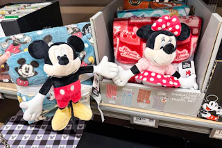 aldi disney travel sets