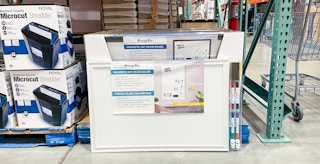 magnetic dry erase board