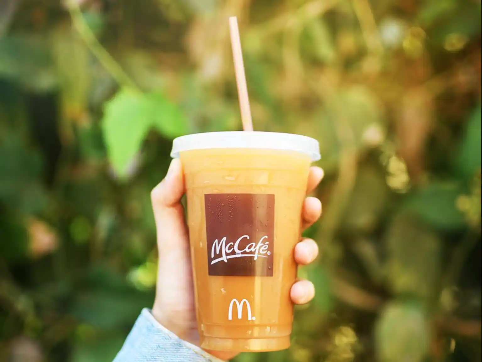 McDonald's Shamrock Shake Returned Feb. 5, 2024 — Get It For 4 5