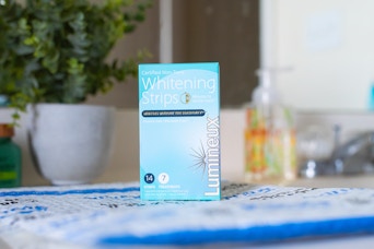 lumineux whitening strips on an amazon bag