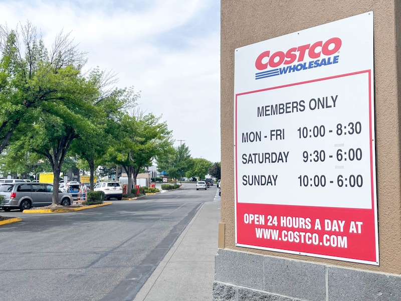 costco members only hours sign outside store