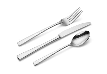 Oneida Flatware Set